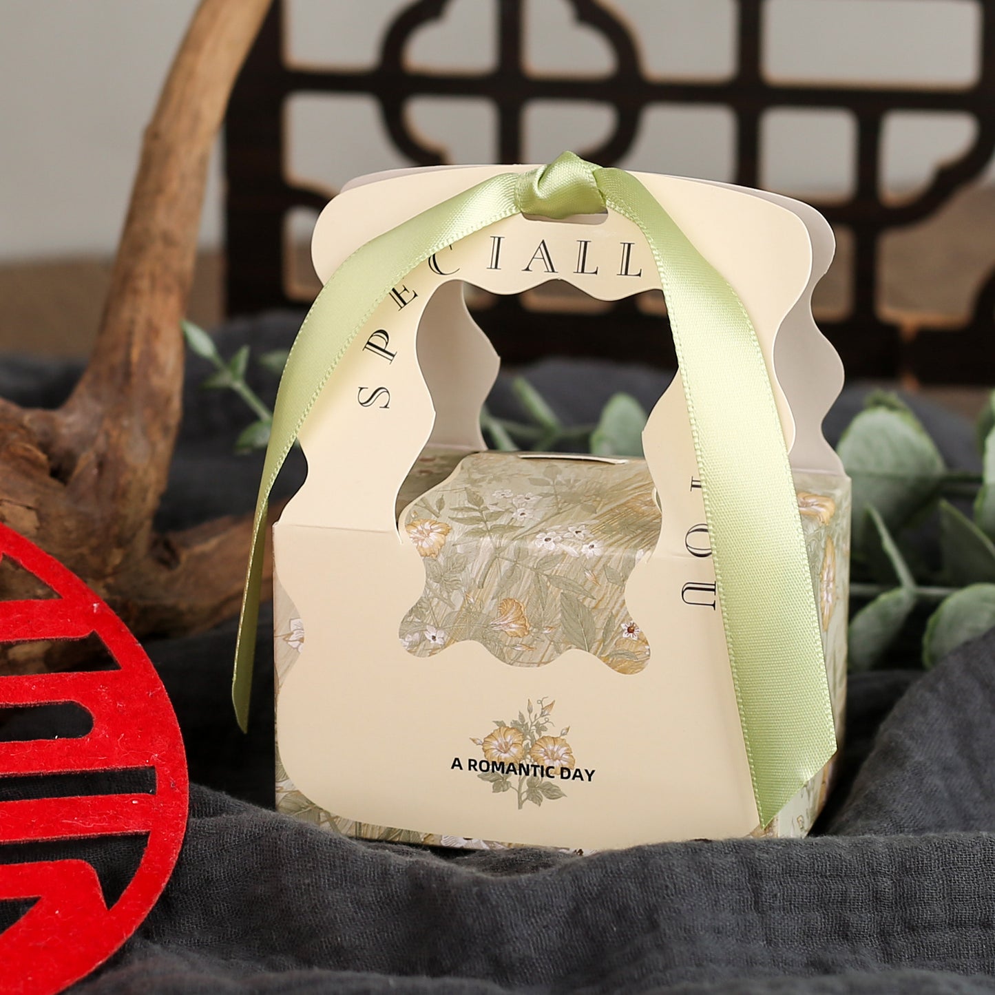 Wedding Party Favors Paper Candy Box